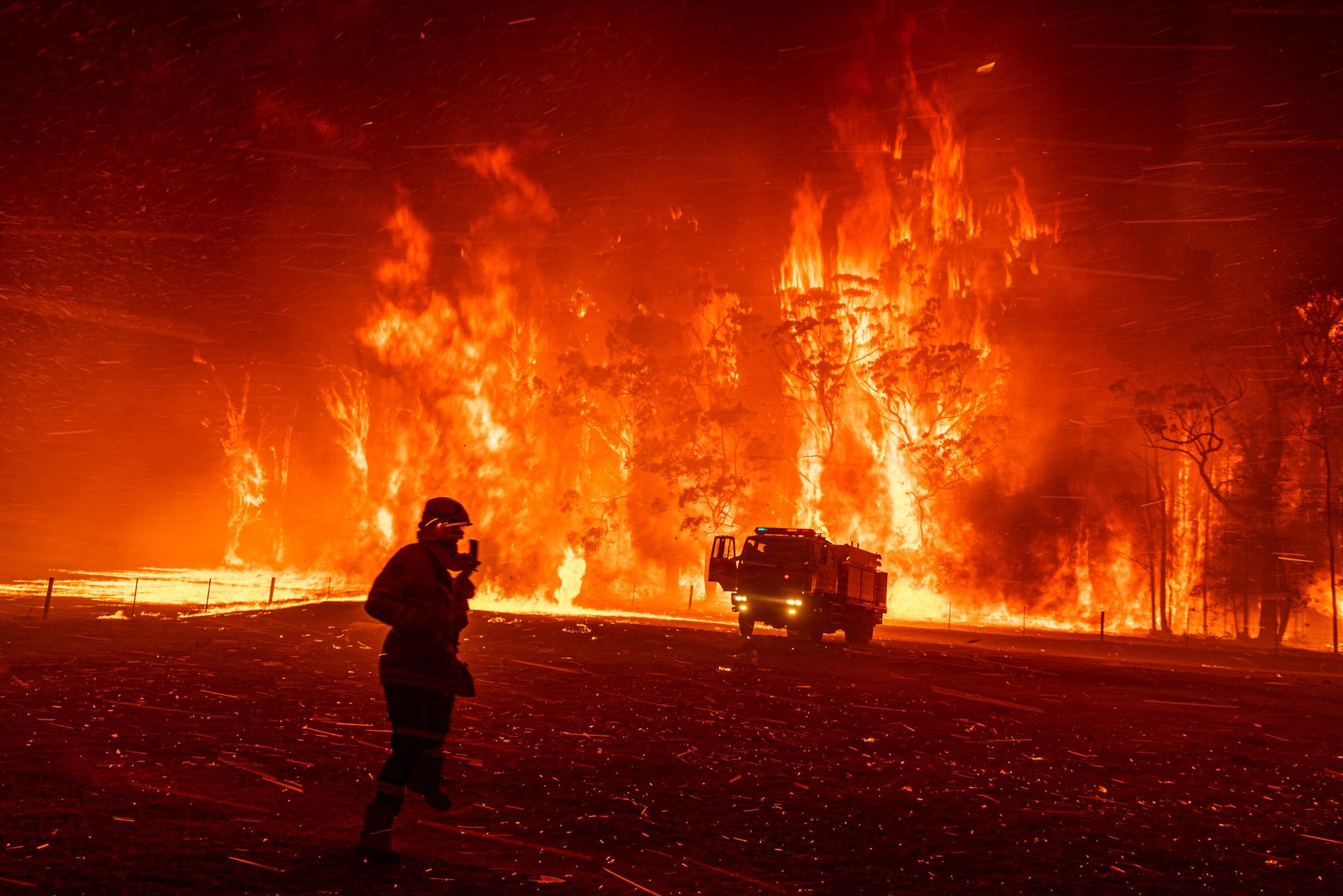 Znamy nazwiska nominowanych do World Press Photo 2020. Jest wśród nich Tomek Kaczor 144
