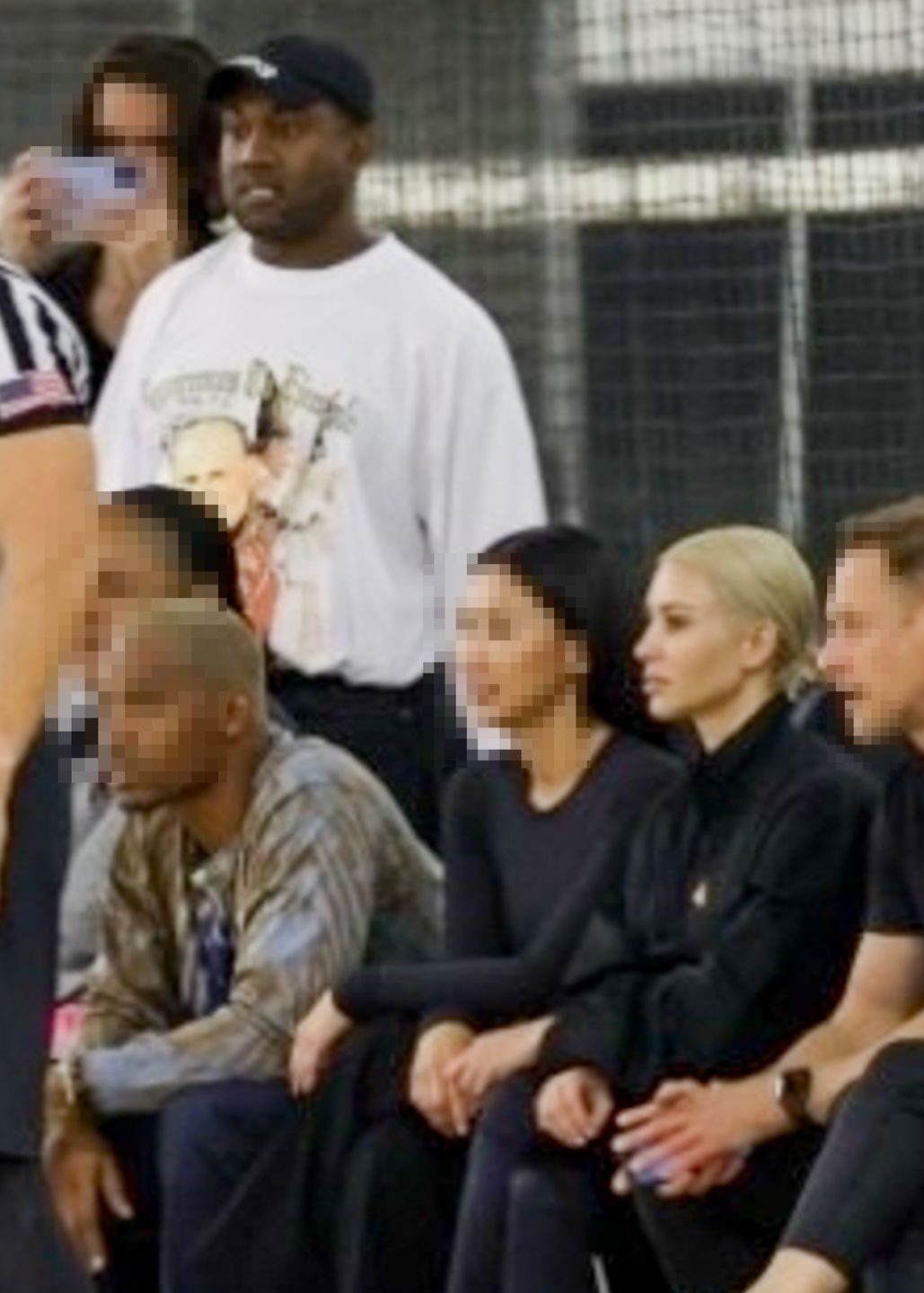 Kanye West i Kim Kardashian na meczu koszykówki córki North West