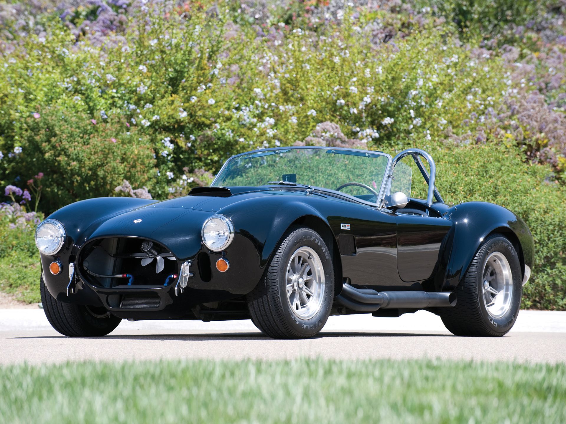 AC Shelby Cobra 427 z silnikiem Ford FE 428