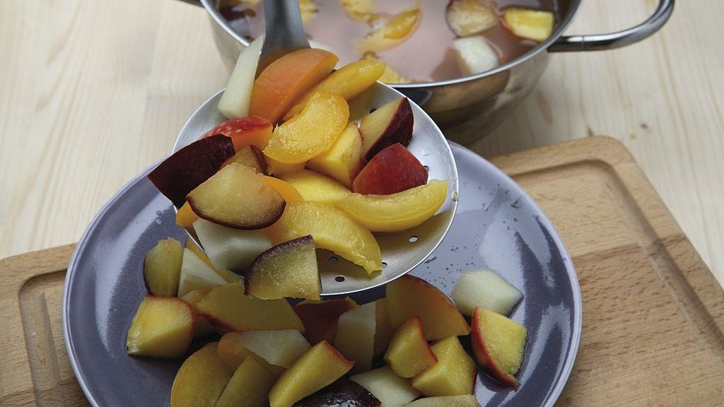 Small pieces of pears
UNSPECIFIED - JANUARY 27: Small pieces of pears, apricots and prunes after being boiled in the water and sugar. Fruit compote step 3. (Photo by DeAgostini/Getty Images)
DEA / FOTO THELMA & LOUISE
apricot, compote, cutting board, domestic kitchen, drink, food, food and drink, fruit, horizontal, indoors, kitchen utensil, no people, plate, plum, pot, preparation, slice, step-by-step, table