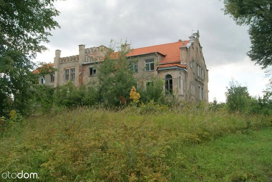 Agnieszka Woźniak-Starak sprzedaje pałacyk, który dostałą od Piotra