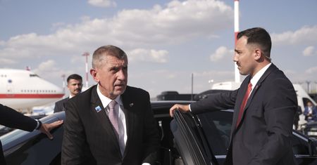 Unia zamroziła sąsiadowi Polski część wypłat. Jest problem z premierem