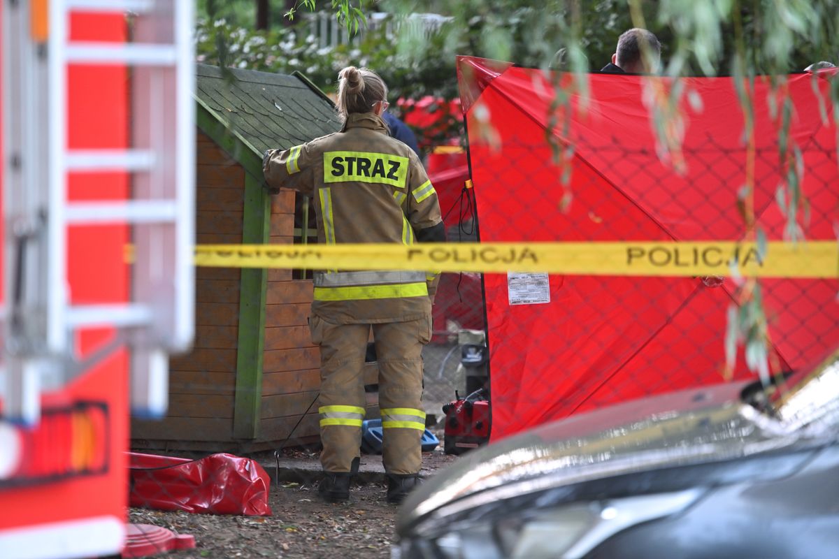 przedszkole, śmierć dziecka, straż pożarna Tragedia w przedszkolu. Studzienka przykryta płytą paździerzową