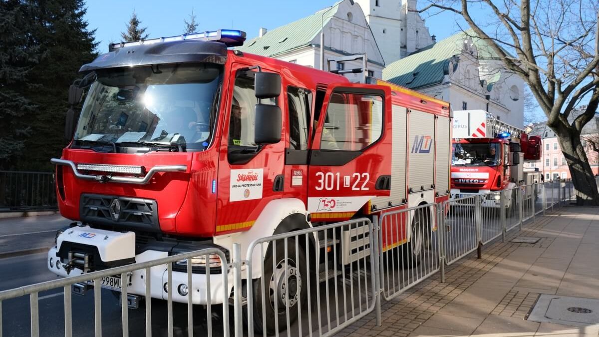 Interwencja straży pożarnej w szkole