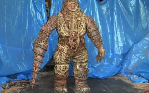 Absolutnie niesamowita rzeźba głównej postaci z gry BioShock 2 [wideo]