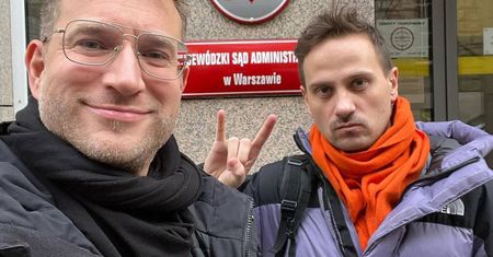 Syn aktora wyszedł za mąż. Stawił się w polskim sądzie