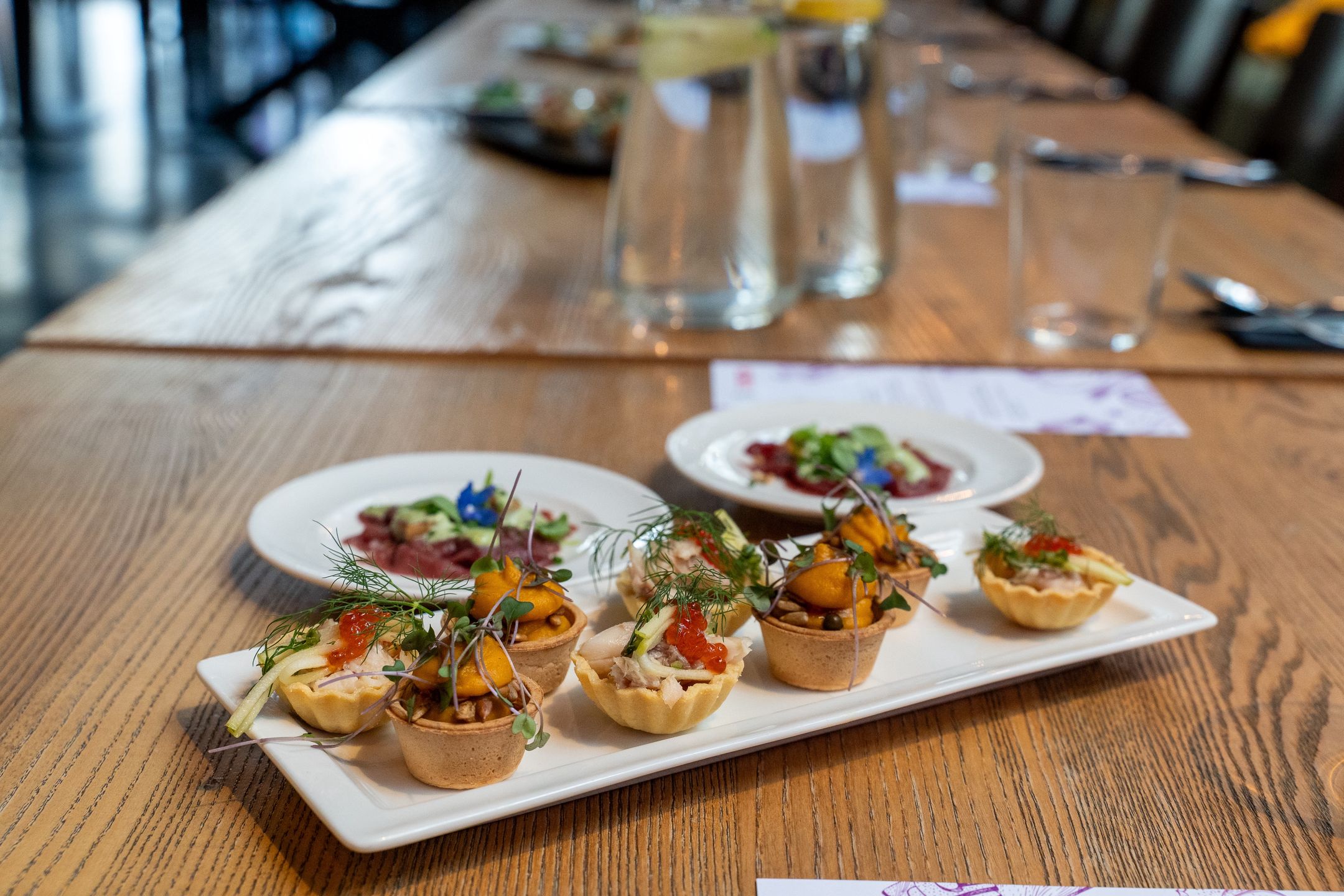 Przystawki w wersji wege i mięsnej