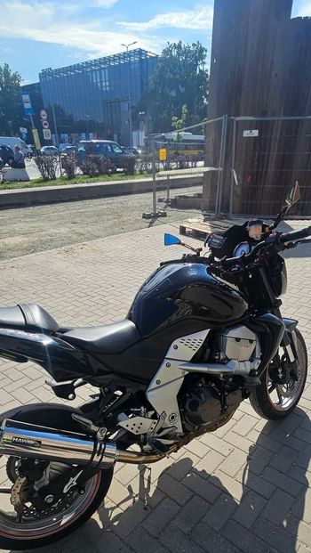 Wypadek w Płocku. Motocyklista trafił do szpitala po zdarzeniu na al. Jachowicza!
