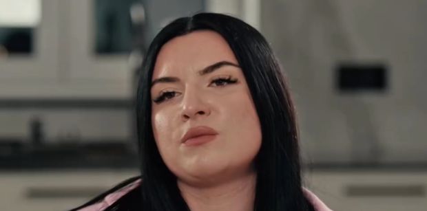 W "Rolniku" WIELKA BURZA wokół 21-letniej uczestniczki: "Kolejna CELEBRYTKA się zapowiada"