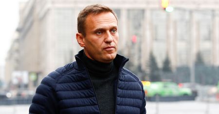Nawalny oskarżony w kolejnej sprawie. Grozi mu 15 lat więzienia