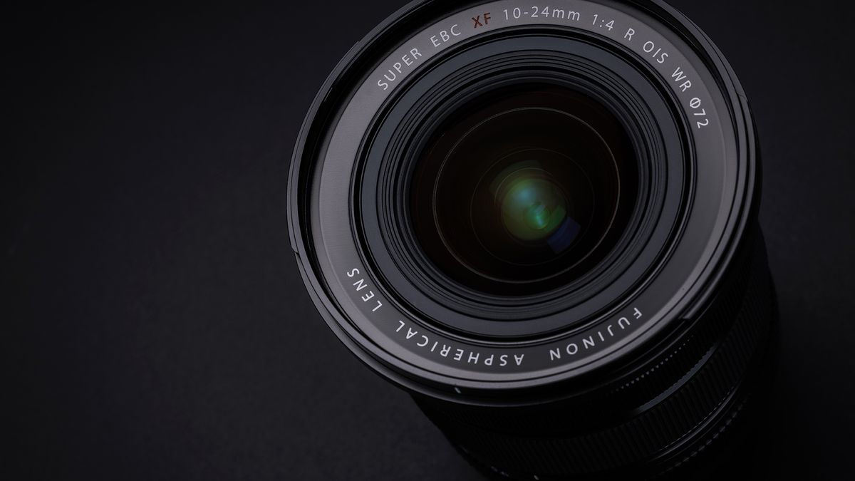 Fujinon XF 10-24 mm f/4 R OIS WR – odporny obiektyw UWA dla profesjonalistów 1
