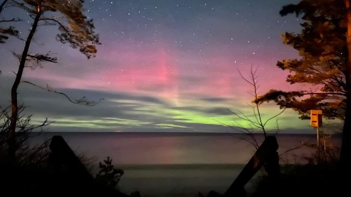 Taka zorza polarna pojawiła się... nad Bałtykiem!