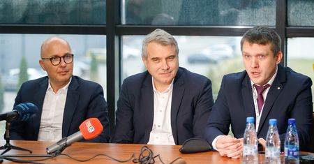 Huta Częstochowa wznawia pracę. Piece ruszą pierwszy raz od roku