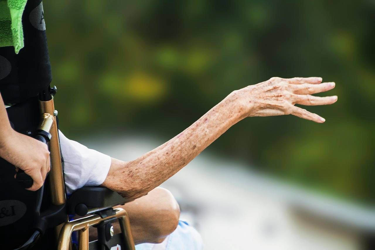 Konwent Nauk o Zdrowiu w ANSB poświęcony opiece nad seniorami i osobami najciężej chorymi