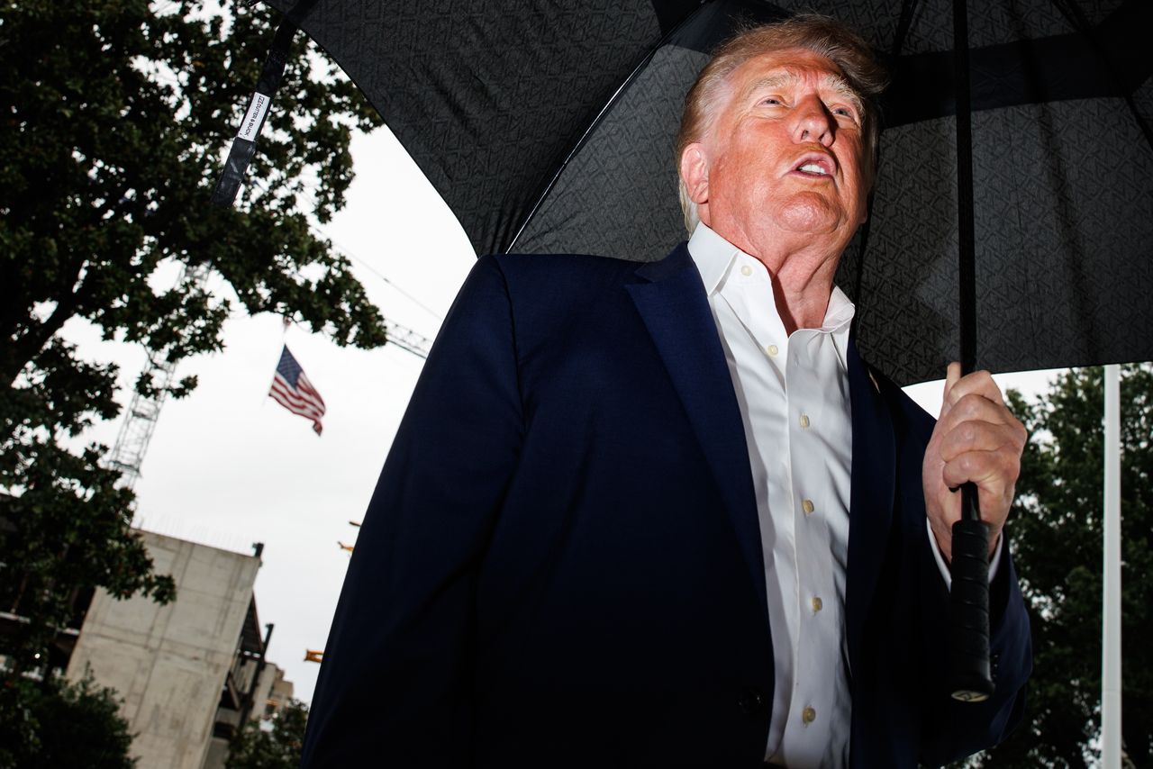 Donald Trump zapowiada kolejne rozmowy z Iranem. Wciąż rozważa bombardowania