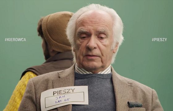 Piesi kontra kierowcy w kampanii „Bądźmy bezpieczni na drodze” (wideo)