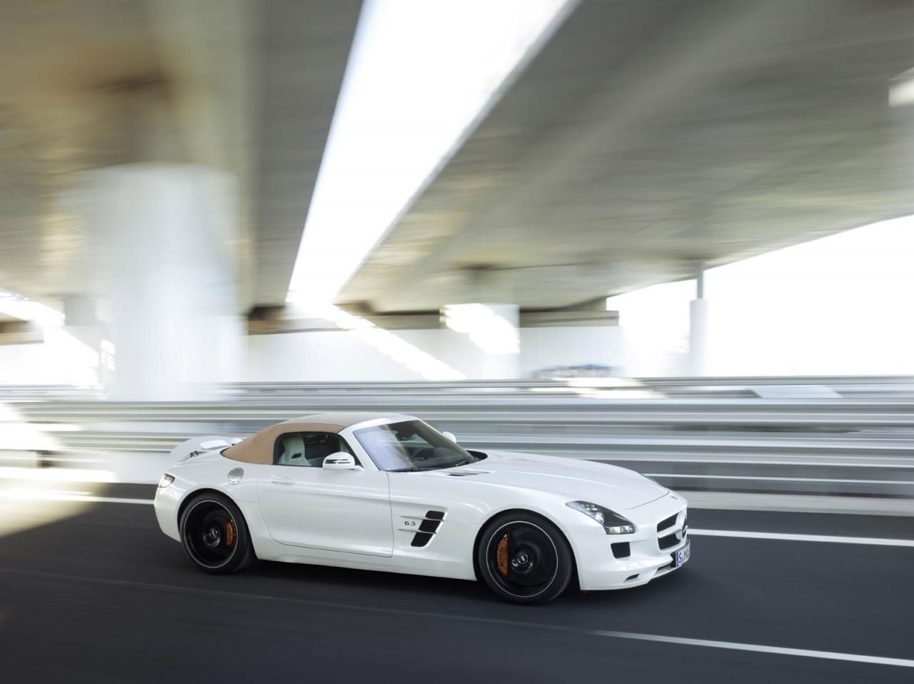 Mercedes-Benz SLS AMG Roadster [megagaleria] 5