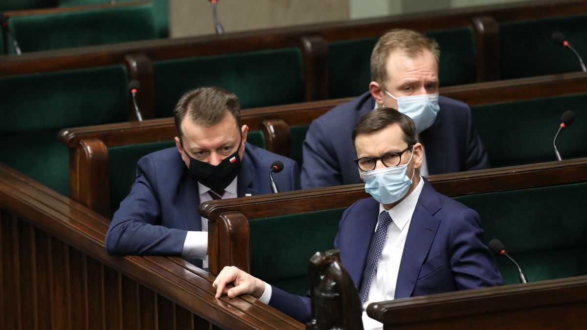 W Polsce pojawią się przepisy, które mają ułatwić Ukraińcom uciekającym przed wojną życie w naszym kraju. 