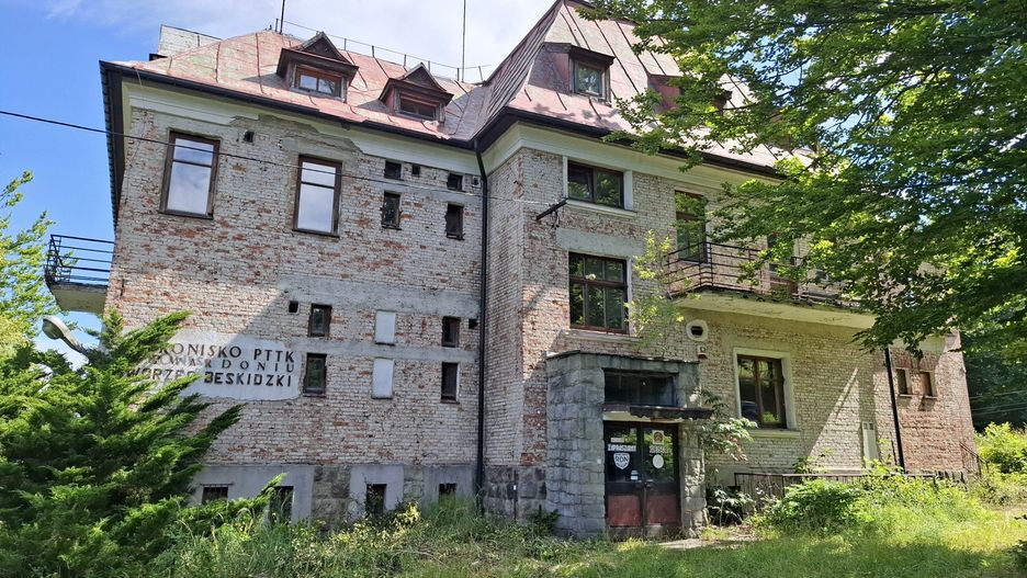 Schronisko w Zwardoniu było już w tragicznym stanie!