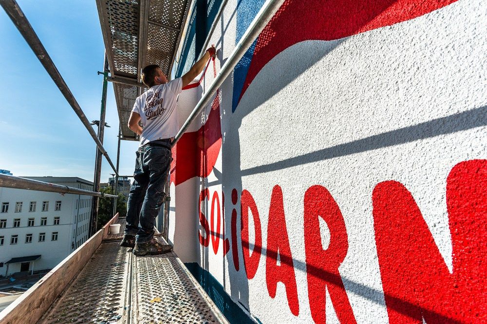 Warszawa. Mural na ulicy Siennej