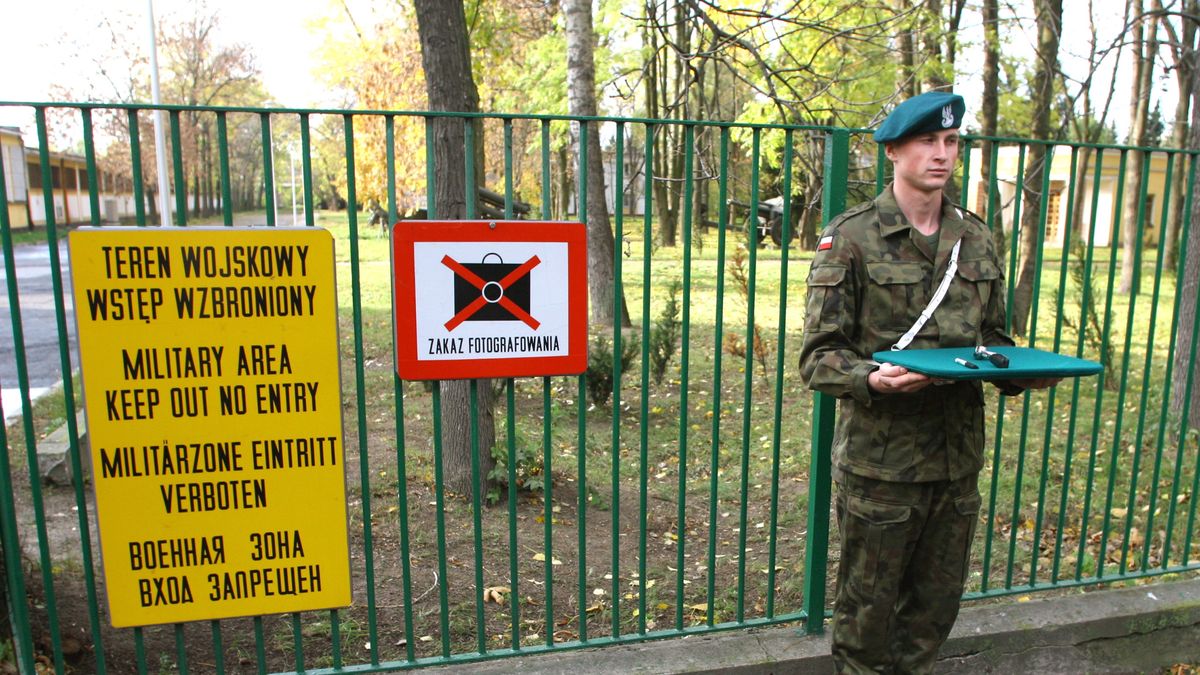 Tablice z zakazem fotografowania zniknęły z obiektów 