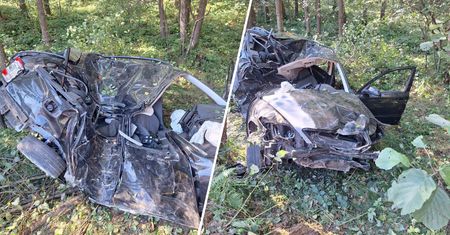 Okropny wypadek pod Tarnowem. Z auta praktycznie nic nie zostało