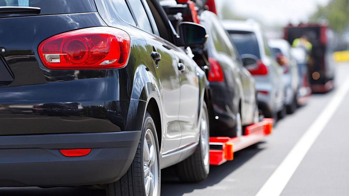 Branża automotive w Polsce na minusie za ubiegły rok