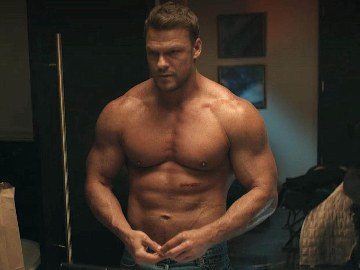 Alan Ritchson jako Jack Reacher