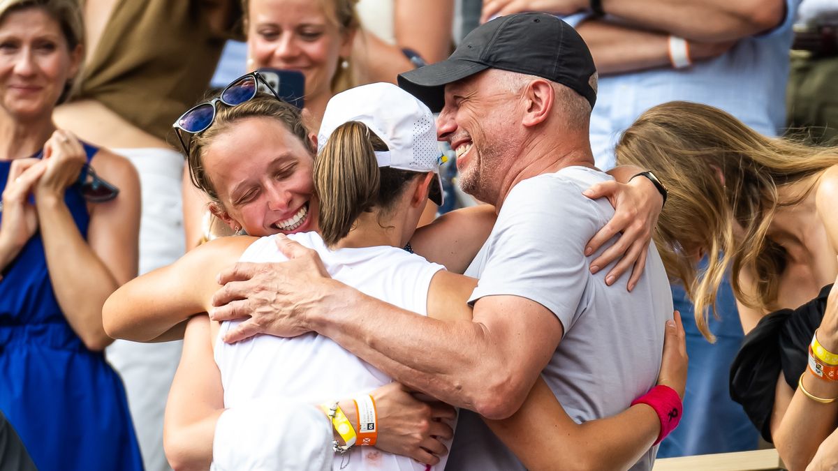 Na zdjęciu: Agata, Iga i Tomasz Świątek / fot. Robert Prange/Getty Images