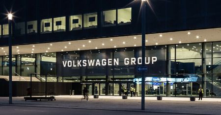 Cięcia w Volkswagenie. Zarząd i menedżerowie obniżą swoje wynagrodzenia