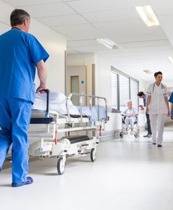 Kierunki lekarskie pójdą pod nóż. Rząd tłumaczy dlaczego