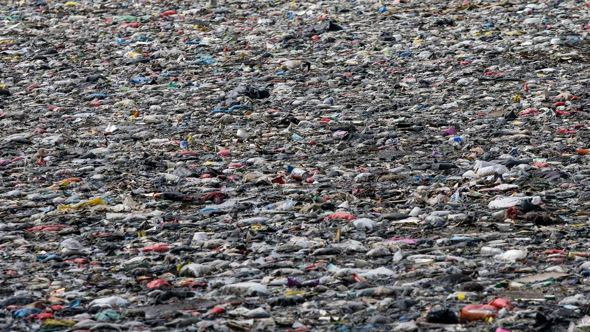Piles of garbage are in the Citarum River in Bandung, Indonesia, on January 27, 2025. According to local residents, the garbage piles up since early 2025 and is estimated to reach 19 tons, stretching 800 meters. (Photo by Ryan Suherlan/NurPhoto via Getty Images)
