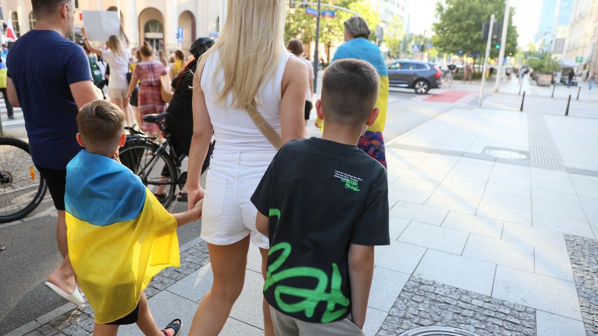 Ukraińcy otwierają firmy w Polsce. "Ponadprzeciętna aktywność zawodowa"