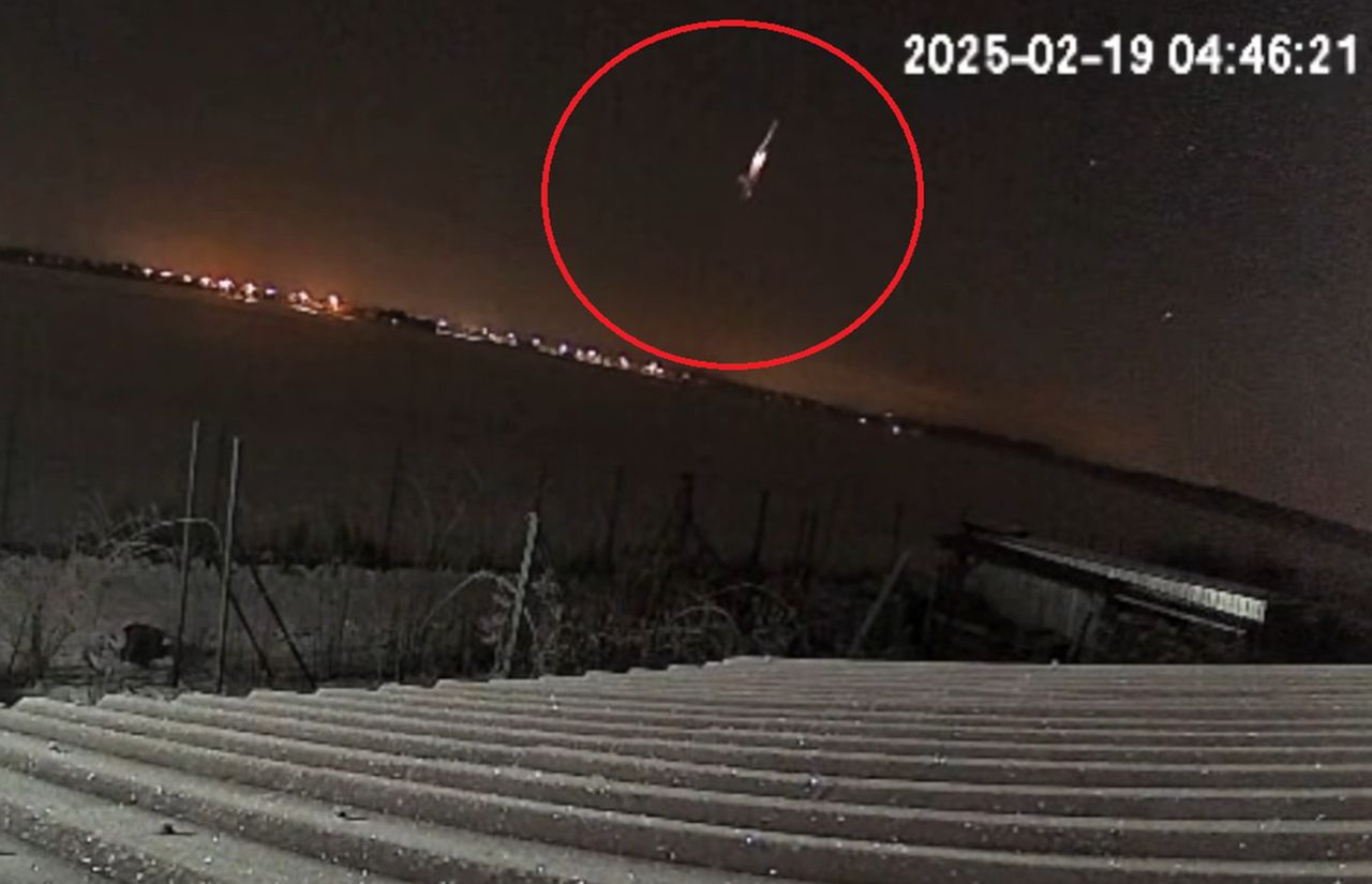 Falcon 9 re-entry over Poland sparks sonic boom spectacle