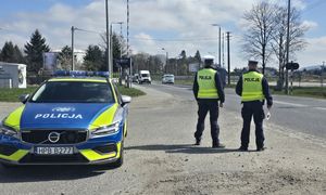 Nowe kary na przejazdach kolejowych. Sejm przegłosował zaostrzenie prawa