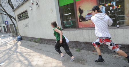 Policja ostrzega. Tego nie wolno robić w lany poniedziałek