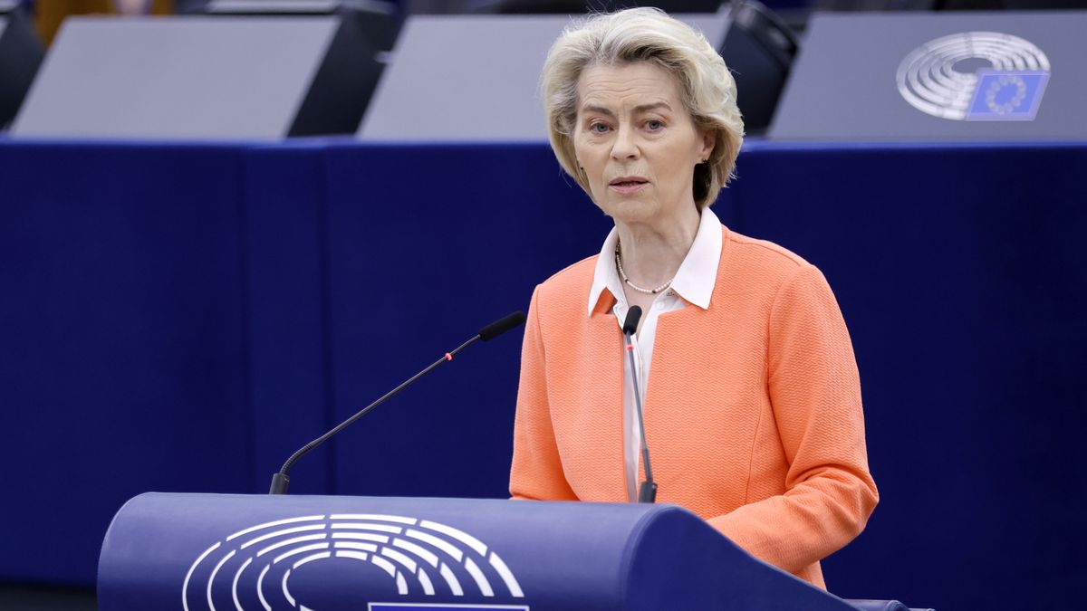 European Commission President Ursula von der Leyen speaks during a debate on 'Council and Commission statements - Preparation of the European Council meeting of 21 and 22 March 2024' at the European Parliament in Strasbourg, France, 12 March 2024. The EU Parliament's session runs from 11 till 14 March 2024. EPA/RONALD WITTEK Dostawca: PAP/EPA.
