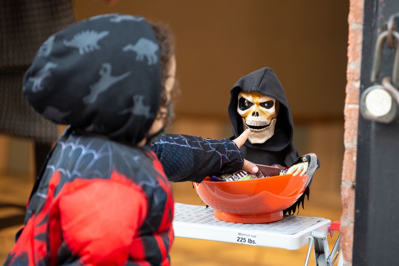 Atak na dziewczynki w Halloween. "Był w amoku"