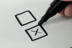 II tura wyborów prezydenckich 2025. Czy można robić zdjęcia karty do głosowania?