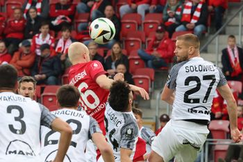 Widzew pożegnał się z łódzką publicznością zwycięstwem nad spadkowiczem z Niepołomic