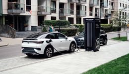 Zauważyli wyraźny trend na polskich drogach. Winny "fenomen na skalę europejską"