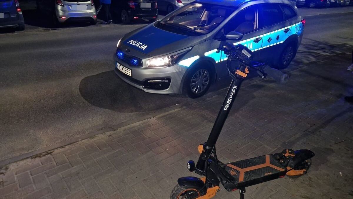 hulajnoga, radiowóz