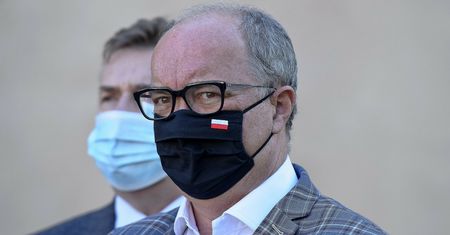Awantura w Nowej Lewicy. "Zawieszam za wynoszenie spraw partii na zewnątrz"