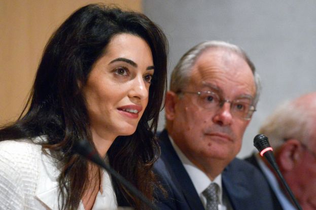 Rząd Egiptu grozi Amal Clooney WIĘZIENIEM!