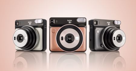 Fujifilm Instax Square SQ6 - pierwszy prawdziwy instax, którym zrobisz kwadratowe zdjęcia