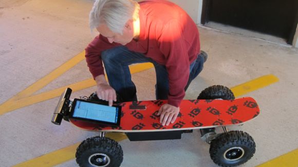 Co wyjdzie z połączenia deskorolki, Kinecta i tabletu z Windows 8? [wideo] 1