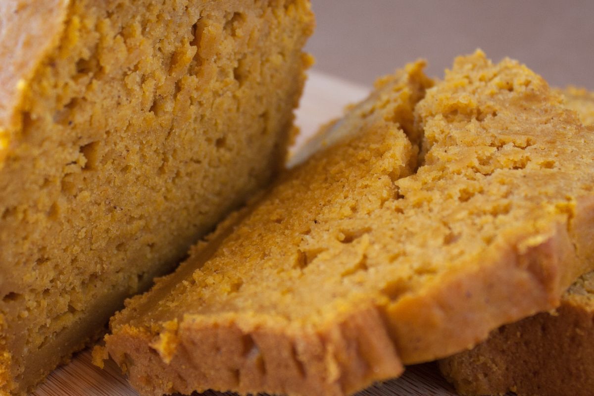 Pumpkin bread with a soggy bottom? See how to prevent this.