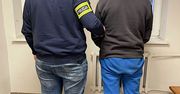 Powiat iławski: Brutalny rozbój na leśnym parkingu. Policjanci zatrzymali do sprawy trzech mężczyzn i nastolatkę