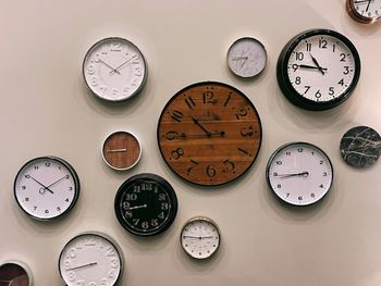 W ten weekend cofamy zegarki o godzinę. Kiedy to się skończy?