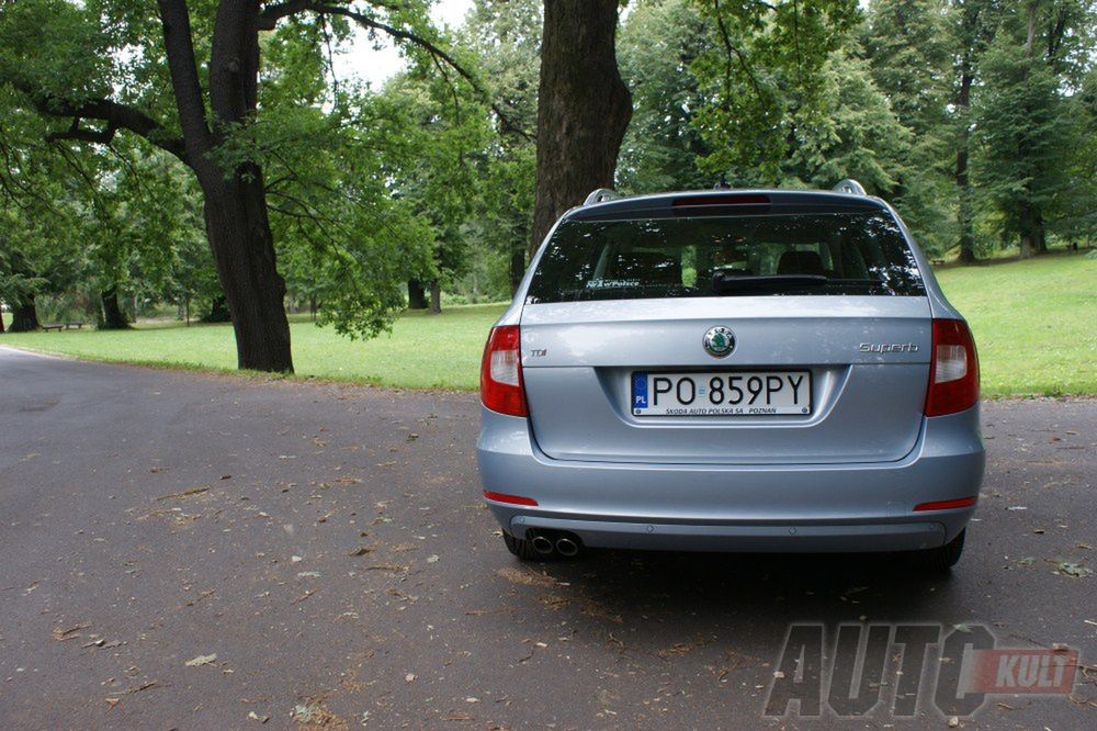 Skoda Superb kombi
